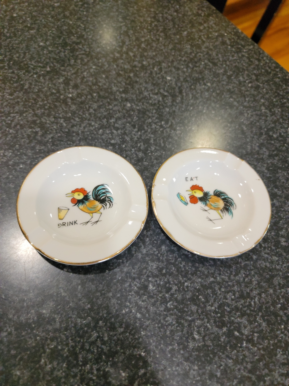 Vintage mid-century ceramic rooster ashtrays 1950's eat and drink
